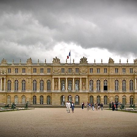 Near Castle Of Versailles Cozy Room With Breakfast And Parking Esterno foto