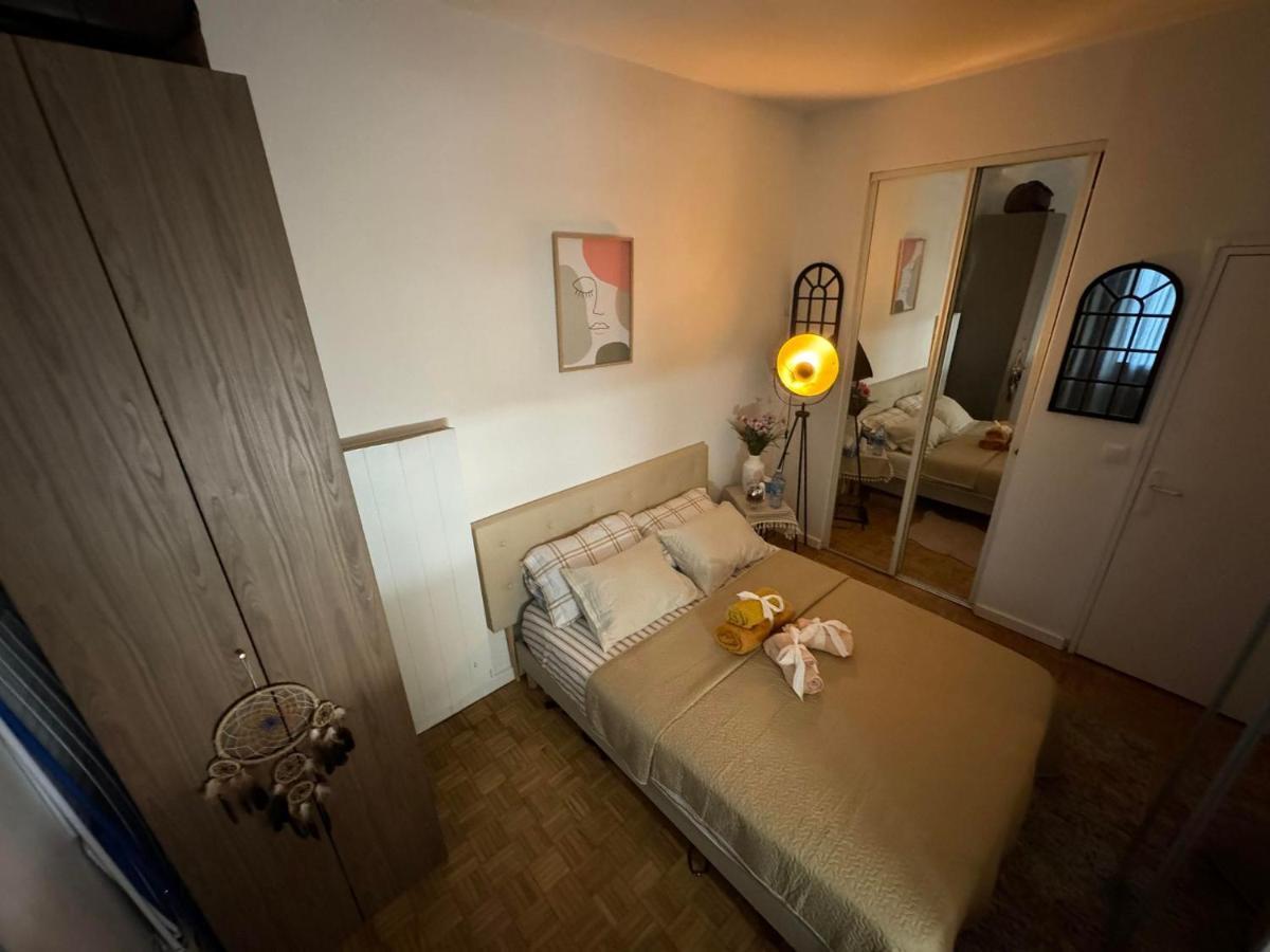 Near Castle Of Versailles Cozy Room With Breakfast And Parking Esterno foto