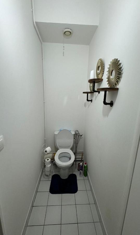 Near Castle Of Versailles Cozy Room With Breakfast And Parking Esterno foto