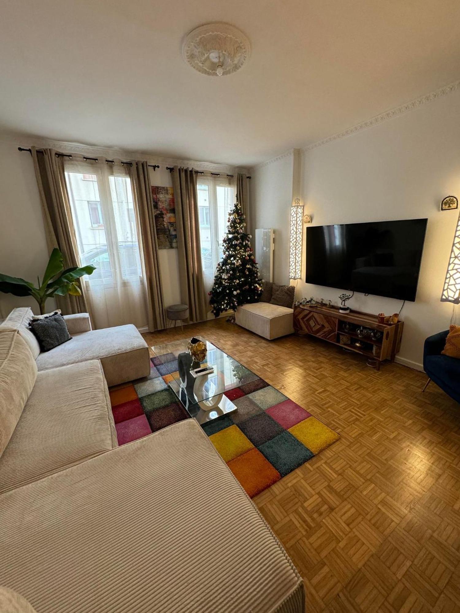 Near Castle Of Versailles Cozy Room With Breakfast And Parking Esterno foto