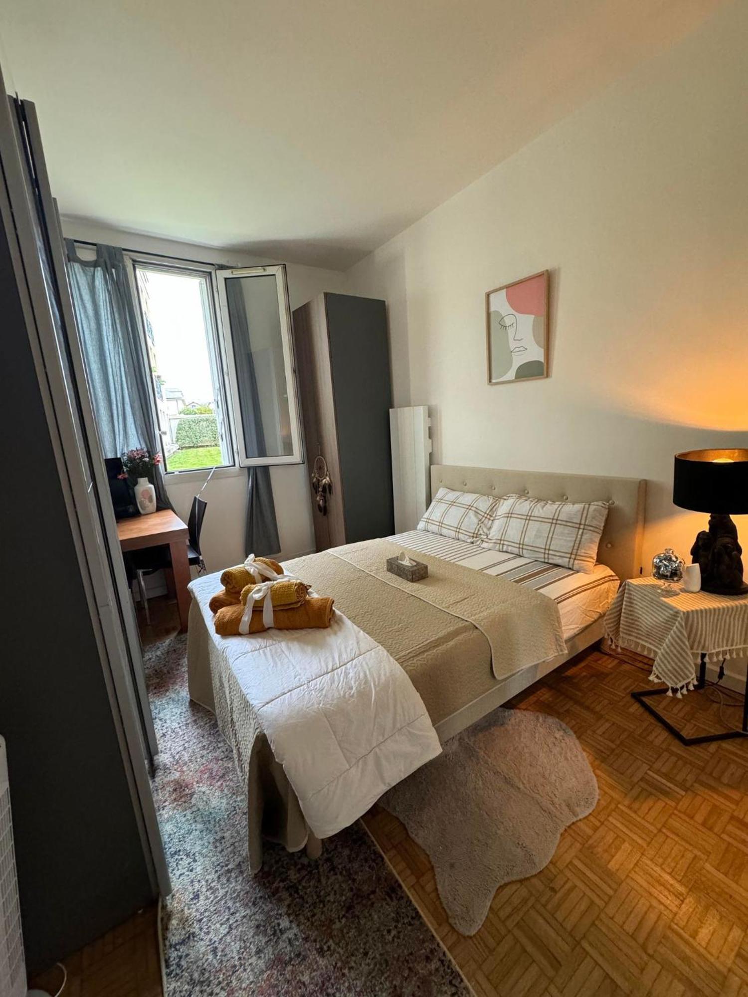 Near Castle Of Versailles Cozy Room With Breakfast And Parking Esterno foto